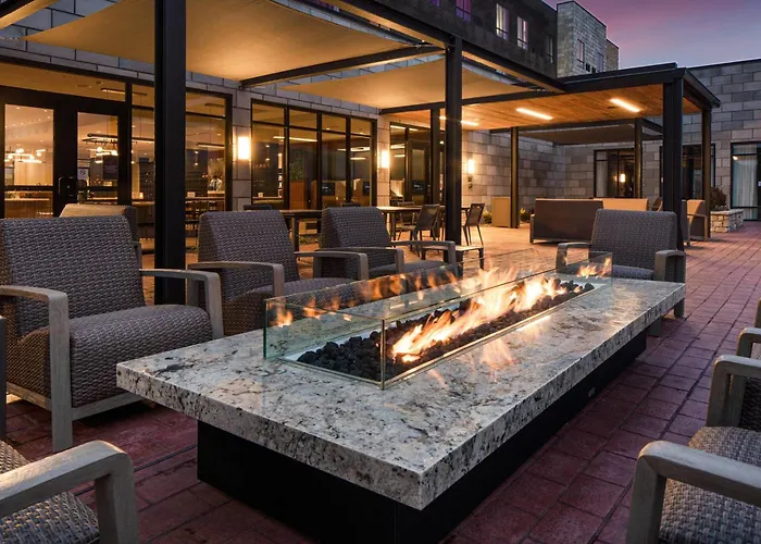 Courtyard By Marriott Jefferson City