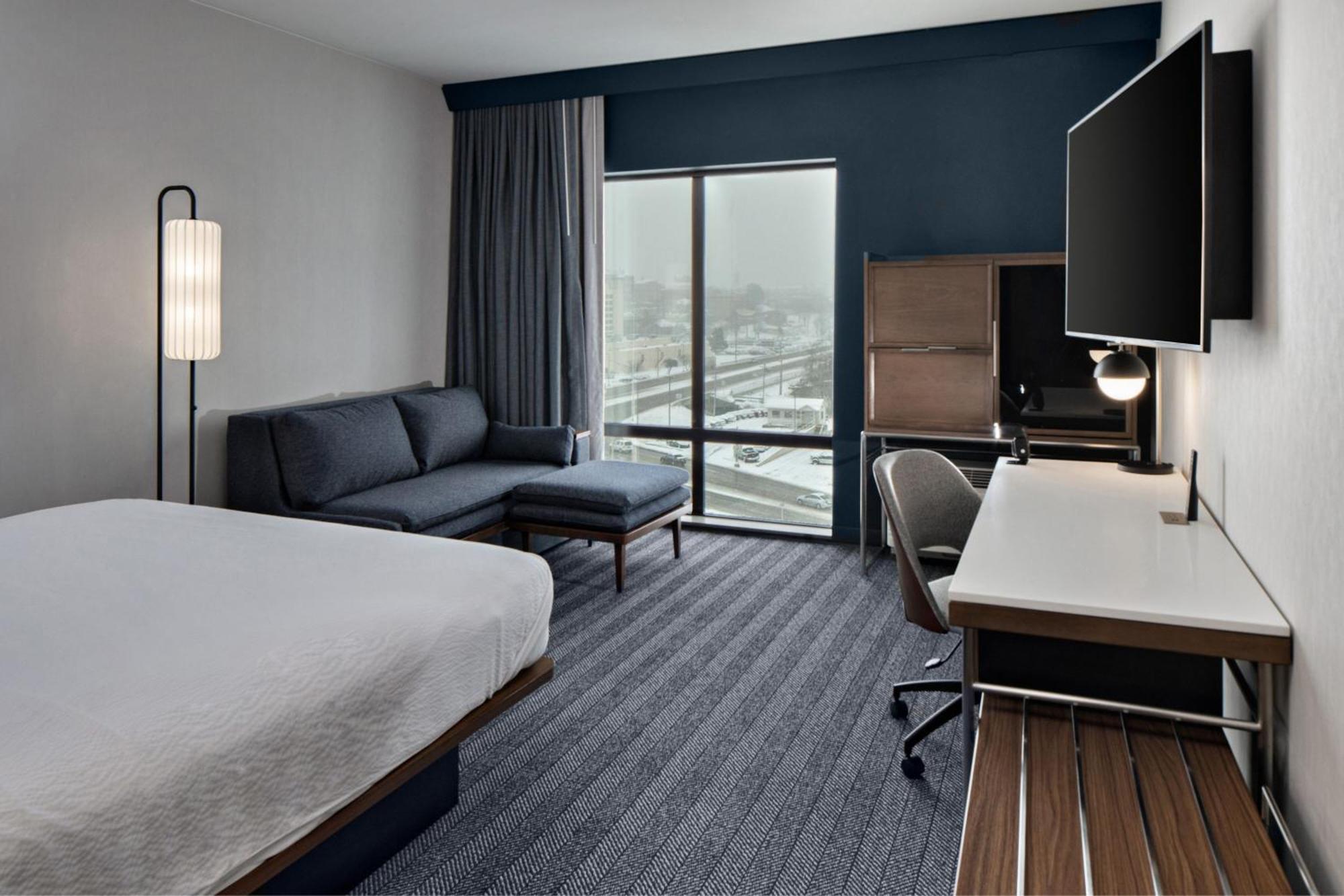 Courtyard By Marriott Jefferson Hotel