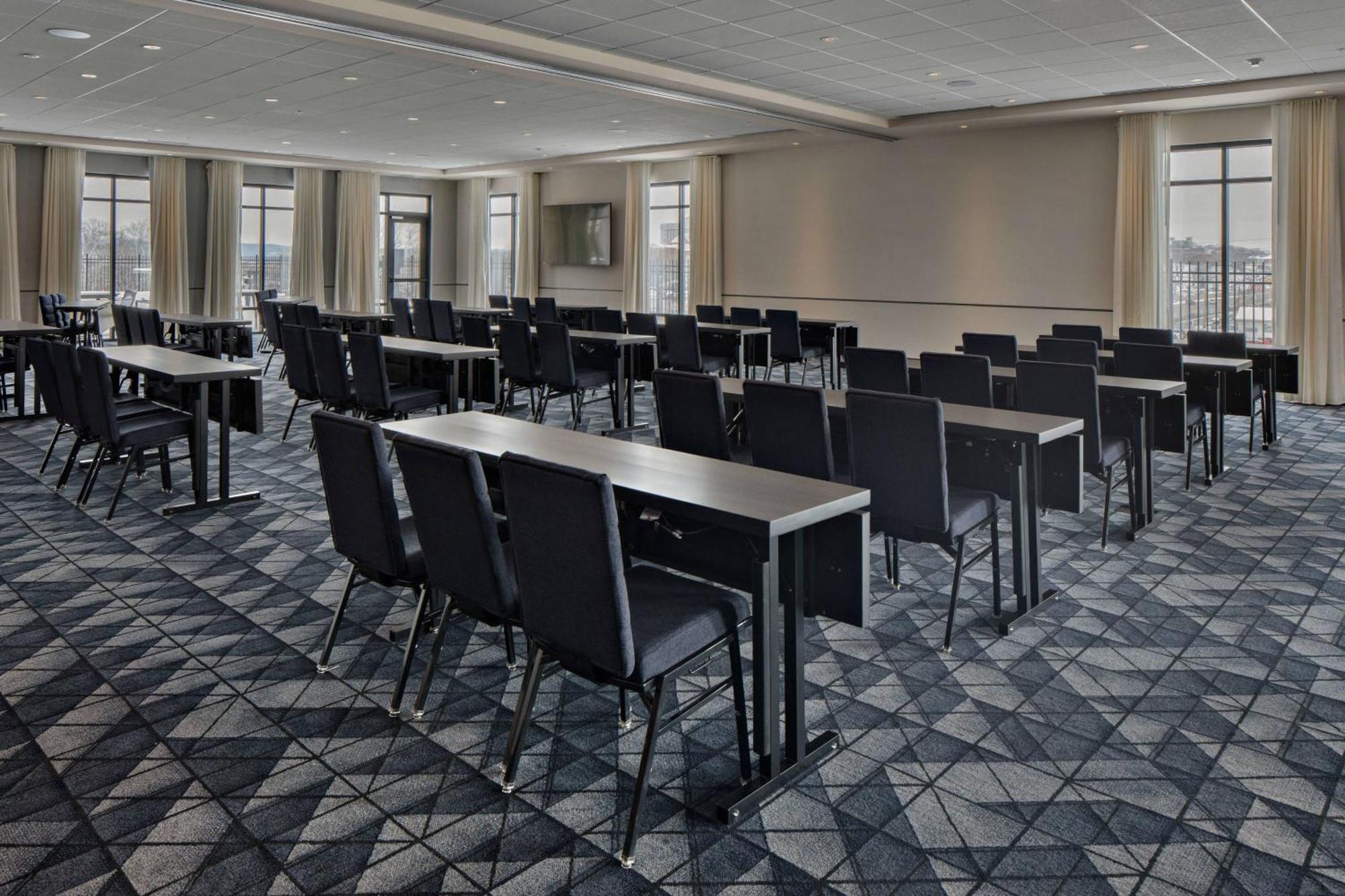 Courtyard By Marriott Jefferson Hotel Jefferson City